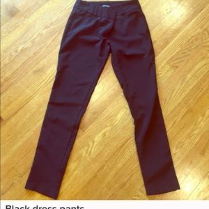 ISO these skinny wearever pants juniors sz 7!